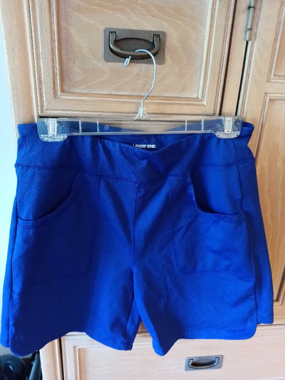 Lands End Medium 8-10 Athletic Royal Blue Shorts EUC Women's
